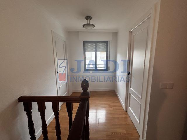 Venta de casa en Valdepeñas