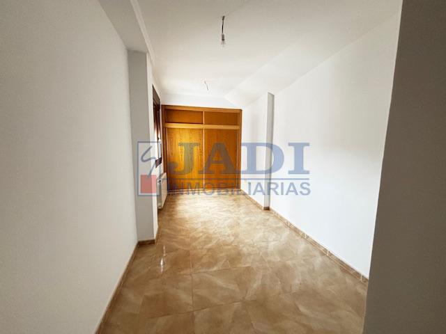 Venta de Ático en Valdepeñas