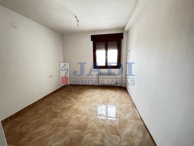 Venta de Ático en Valdepeñas