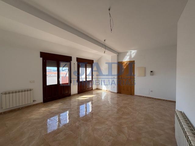 Venta de Ático en Valdepeñas