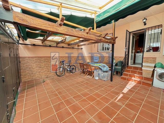 Venta de casa en Valdepeñas