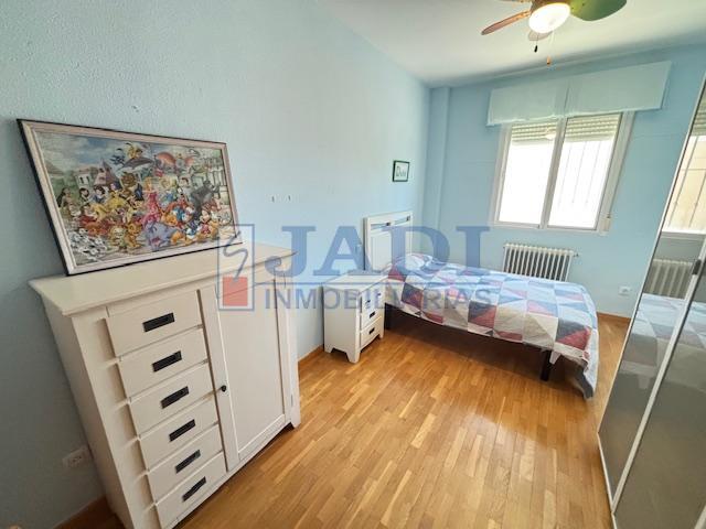 Venta de casa en Valdepeñas