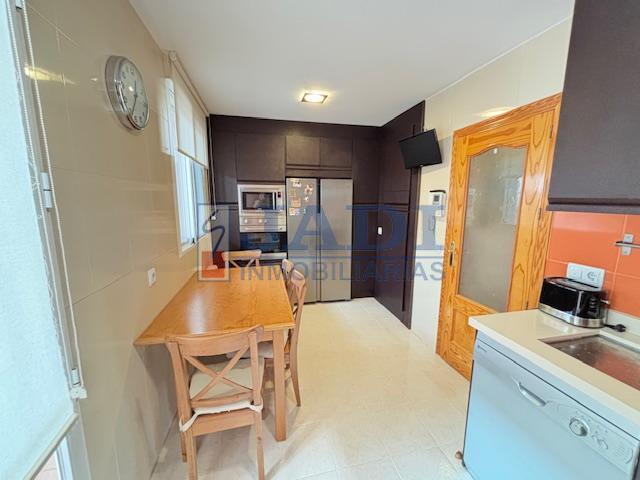 Venta de casa en Valdepeñas