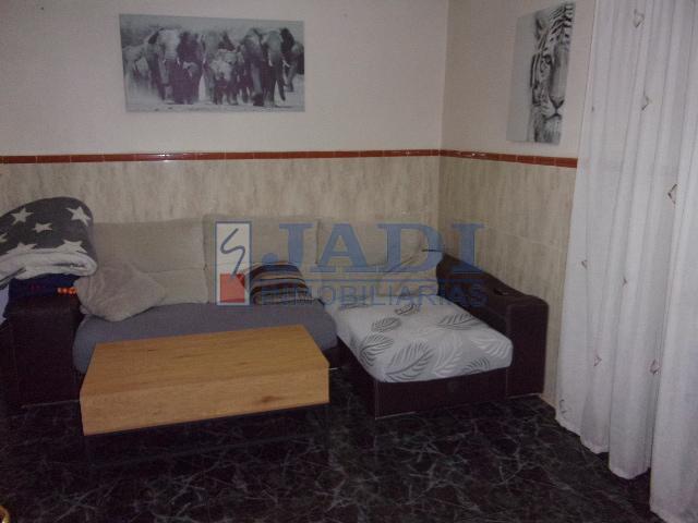 Venta de casa en Valdepeñas