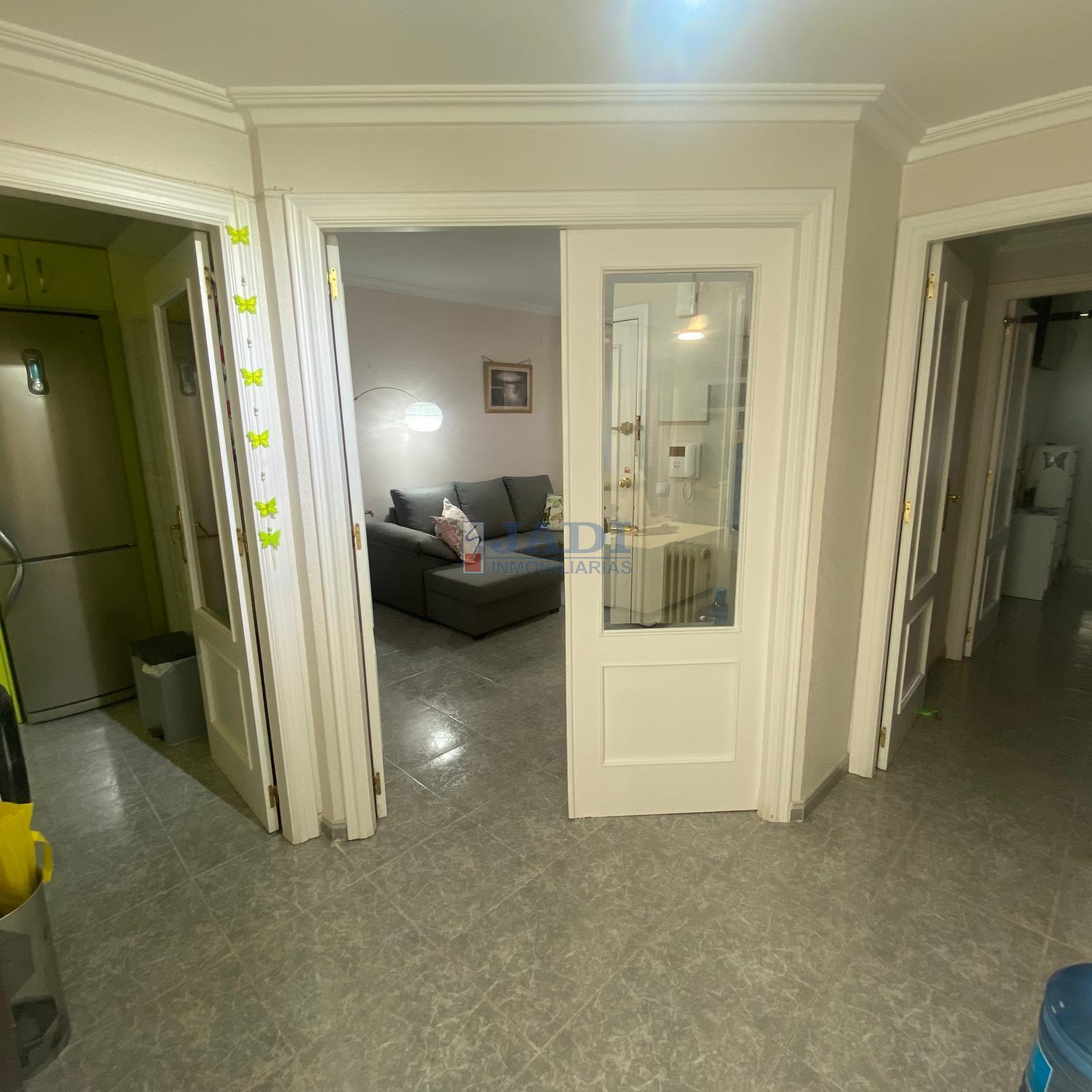 Venta de piso en Valdepeñas