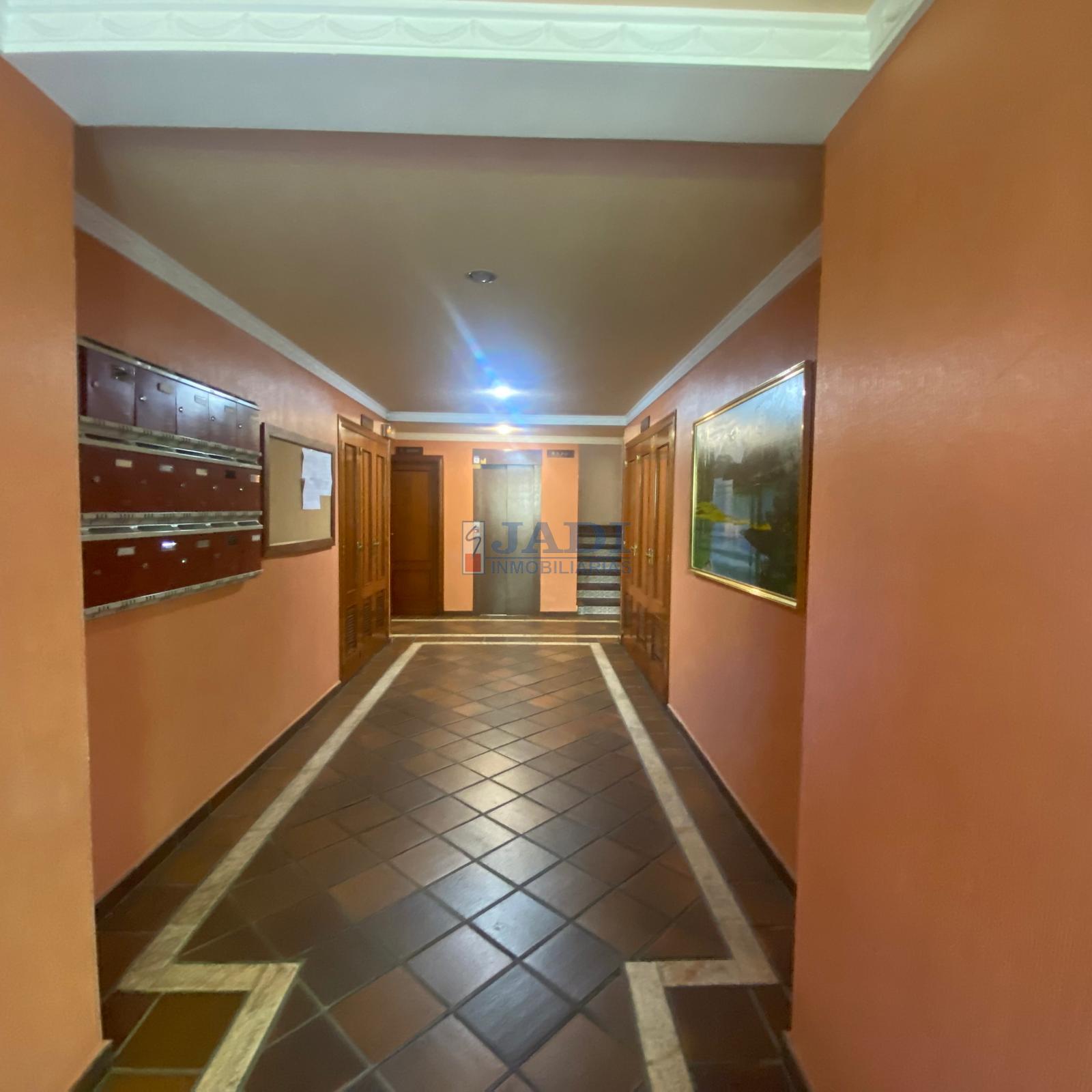 Venta de piso en Valdepeñas
