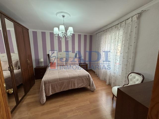 Venta de casa en Valdepeñas