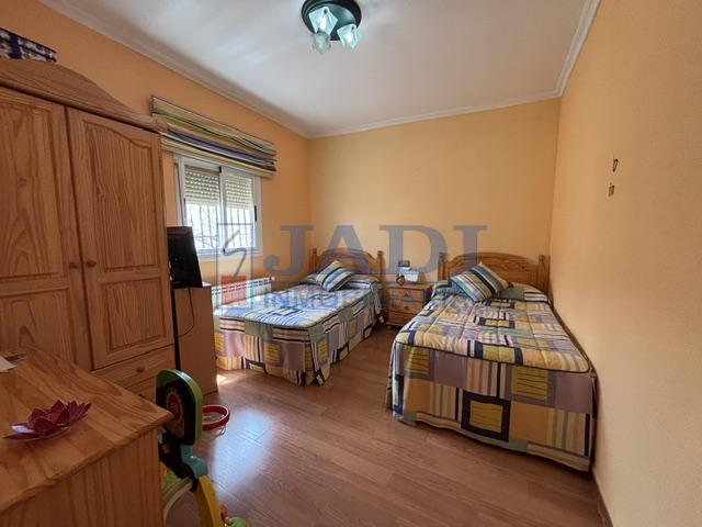 Venta de casa en Valdepeñas