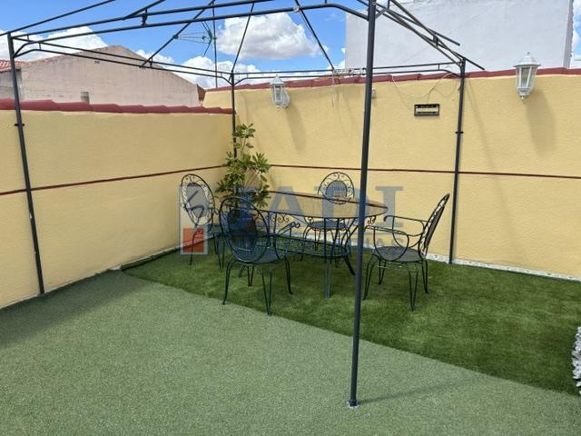 Venta de casa en Valdepeñas