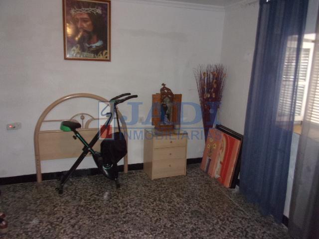 Venta de casa en Valdepeñas
