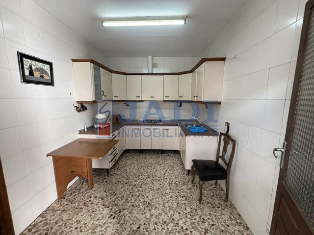 Venta de casa en Valdepeñas