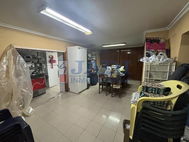 Venta de casa en Valdepeñas