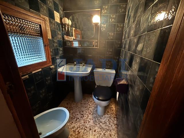 Venta de casa en Valdepeñas