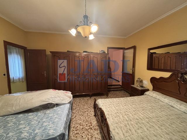 Venta de casa en Valdepeñas