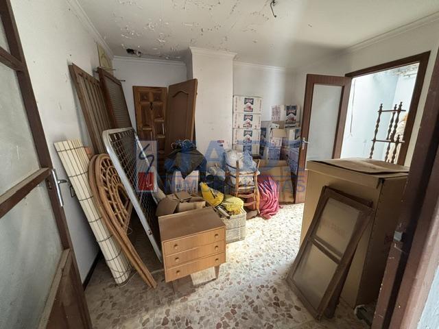 Venta de casa en Valdepeñas