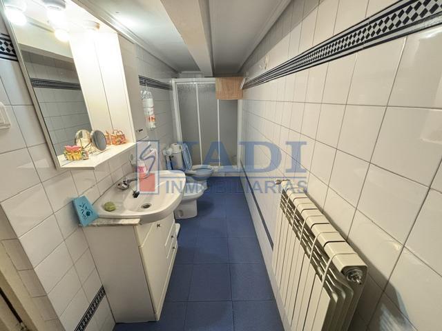 Venta de casa en Valdepeñas