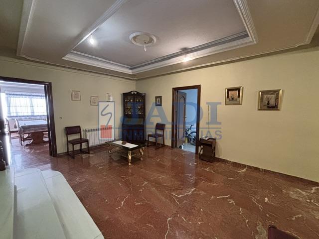 Venta de casa en Valdepeñas