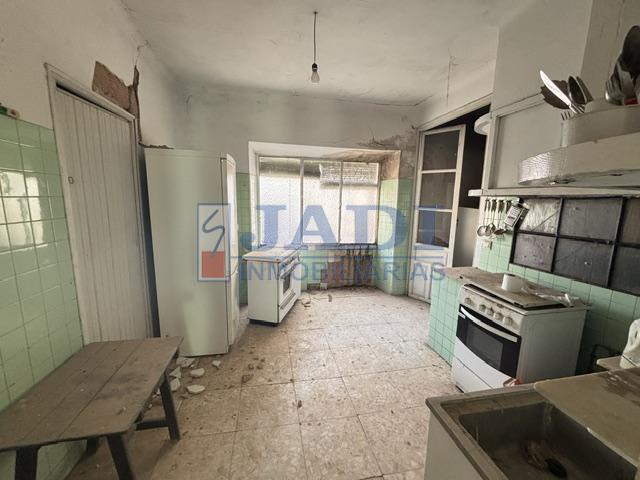 Venta de casa en Valdepeñas