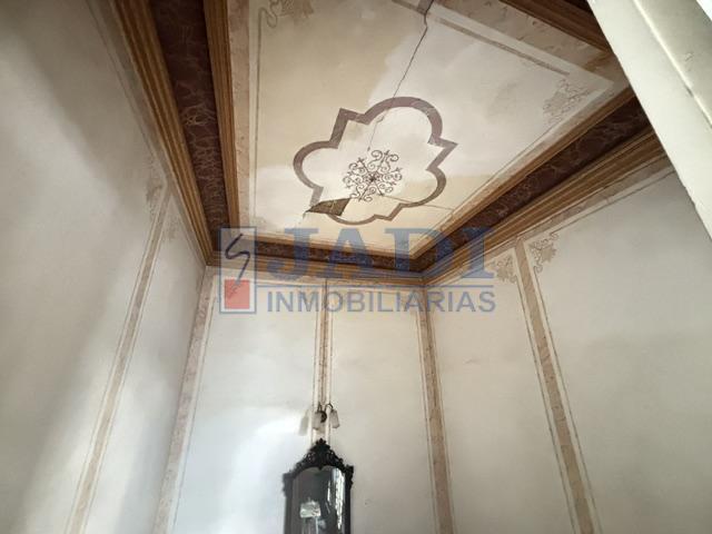 Venta de casa en Valdepeñas
