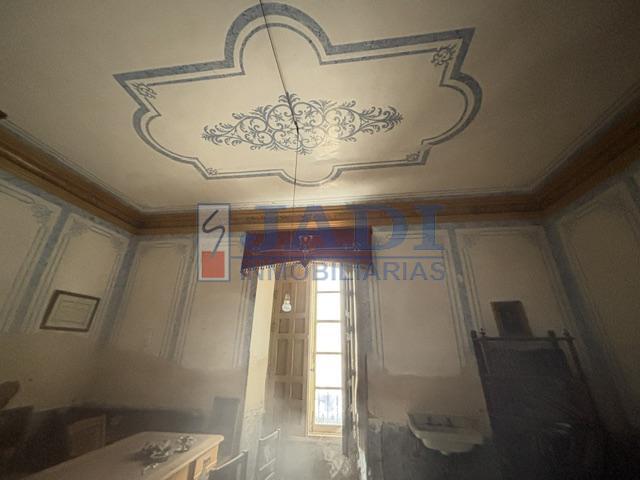 Venta de casa en Valdepeñas