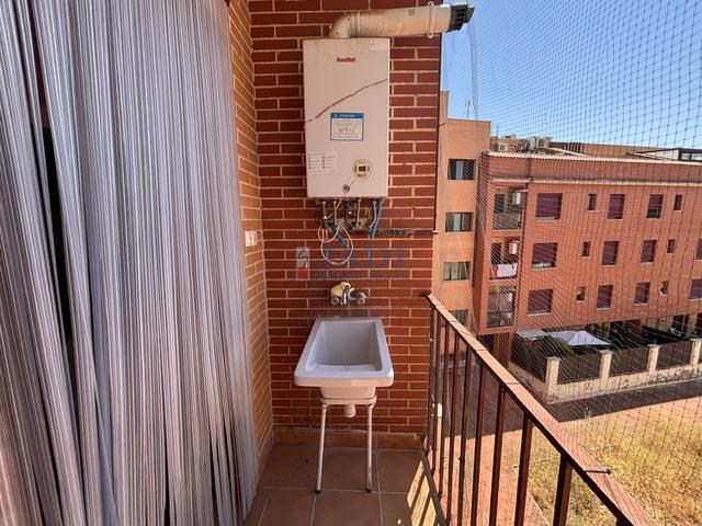 For rent of apartment in Valdepeñas