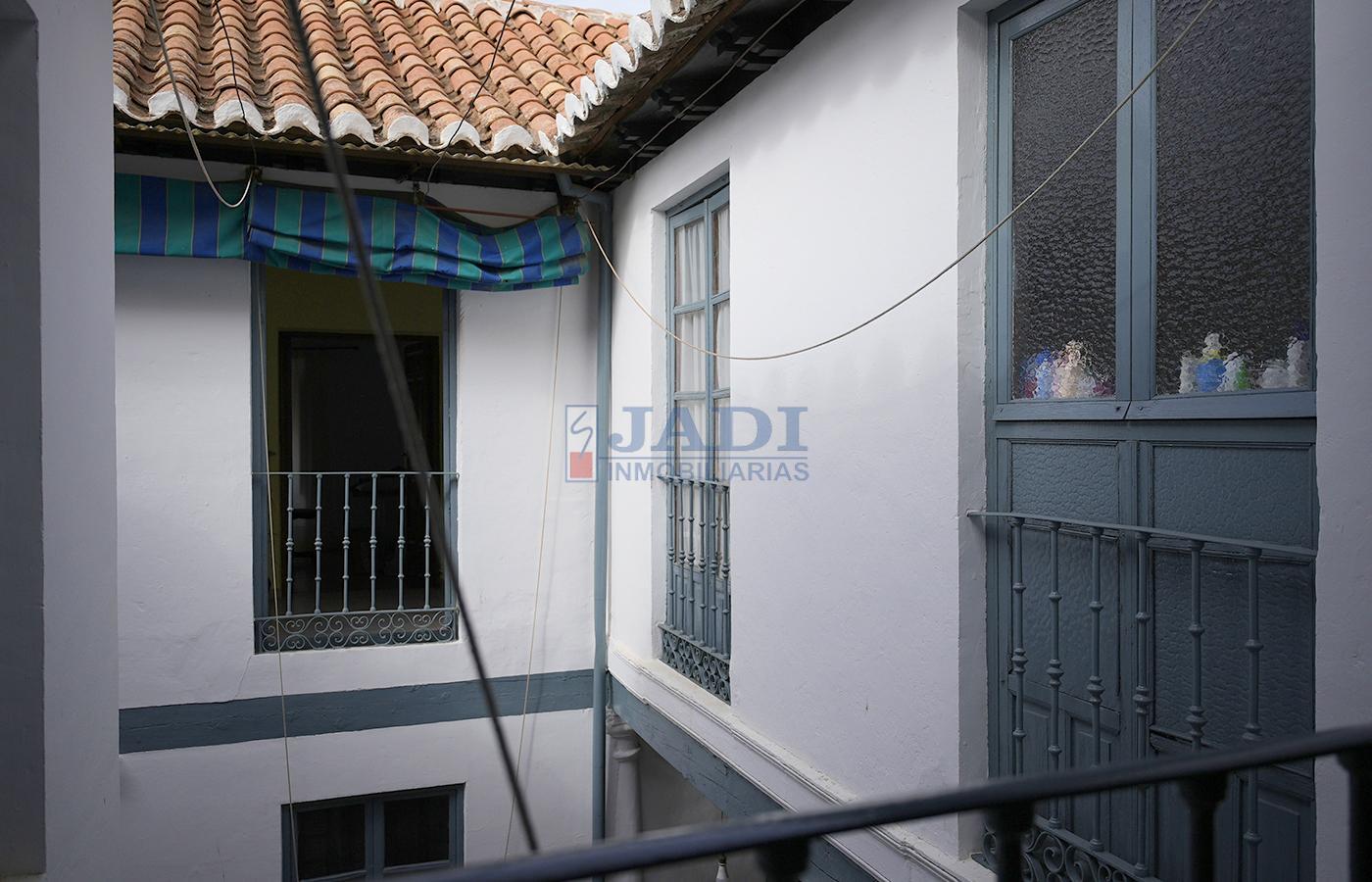 Venta de casa en Valdepeñas