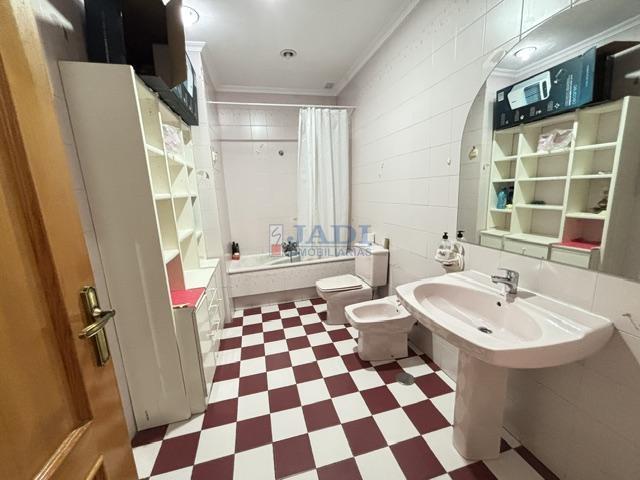 Venta de piso en Valdepeñas