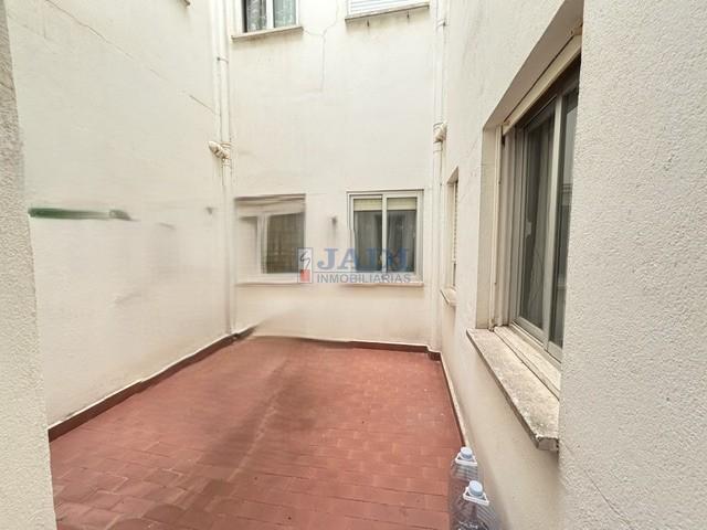 Venta de piso en Valdepeñas