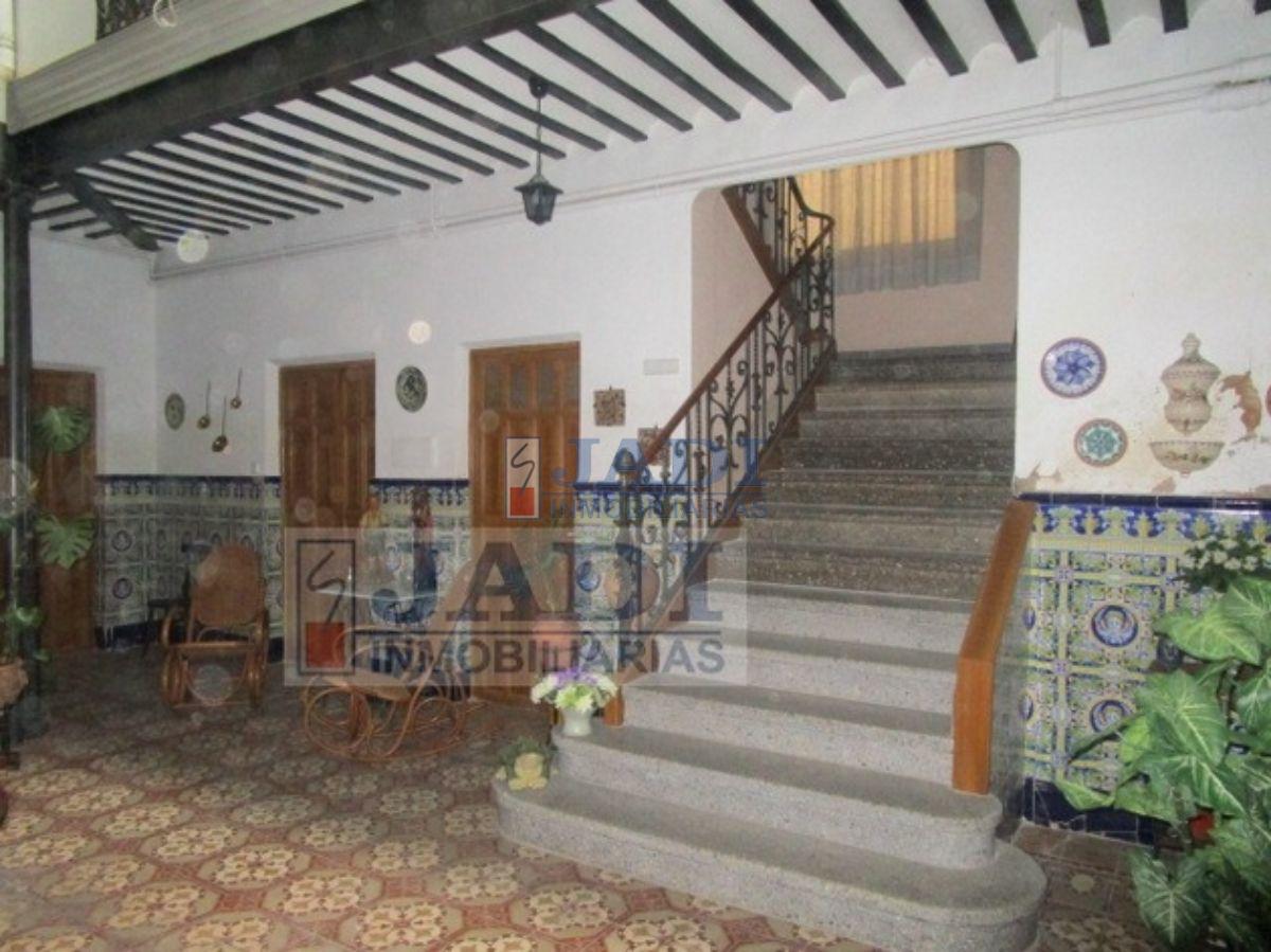 For sale of house in Valdepeñas