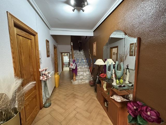 Venta de casa en Valdepeñas