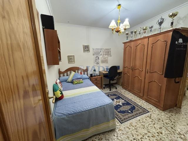 Venta de casa en Valdepeñas
