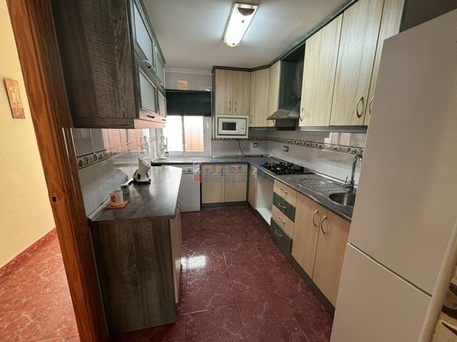 Venta de casa en Valdepeñas