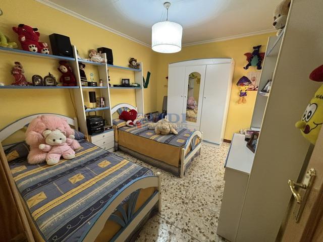Venta de casa en Valdepeñas