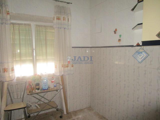 Venta de casa en Valdepeñas