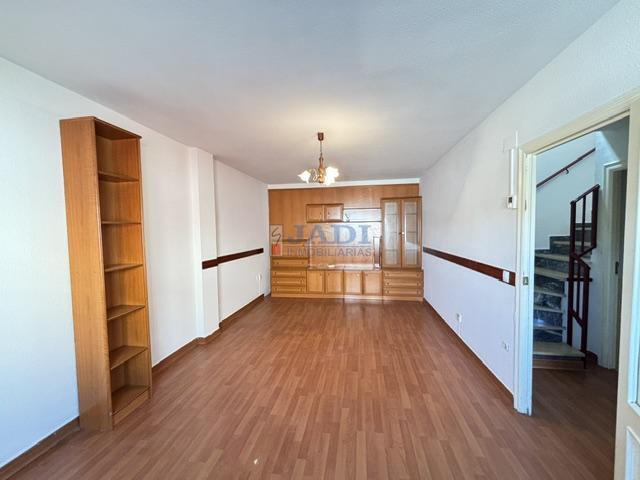 Venta de casa en Valdepeñas