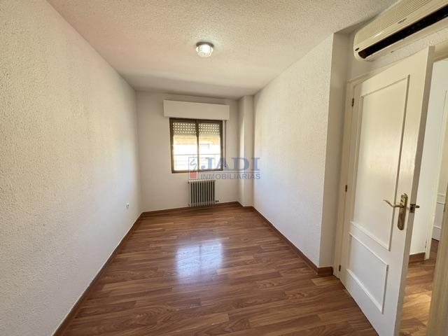 Venta de casa en Valdepeñas