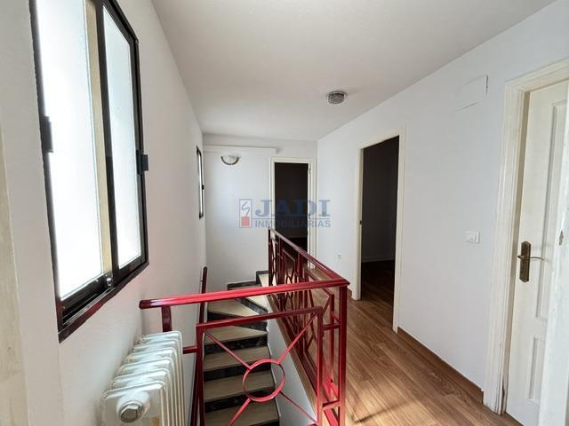 Venta de casa en Valdepeñas