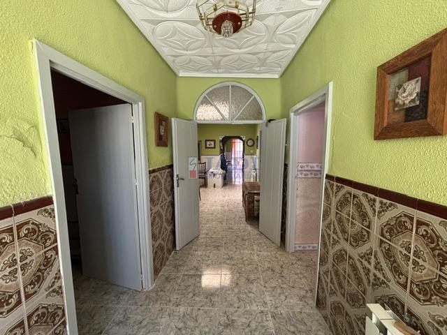 Venta de casa en Valdepeñas