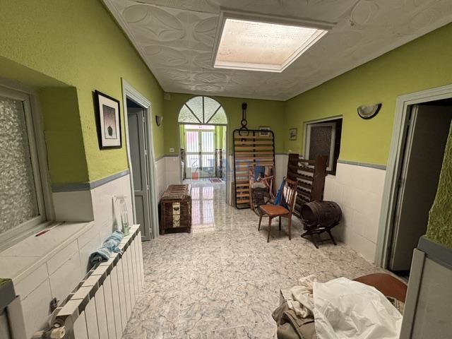 Venta de casa en Valdepeñas