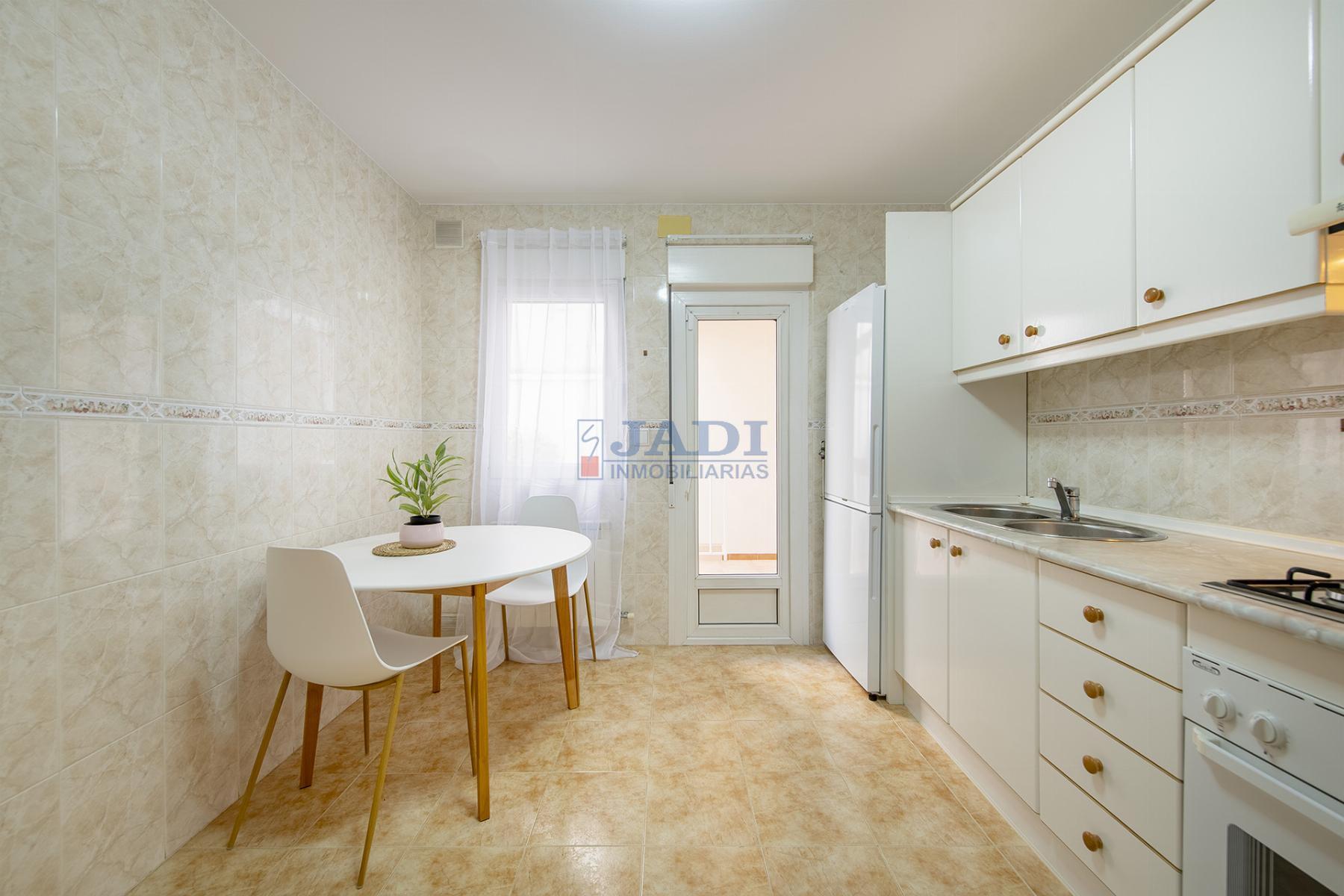 Venta de casa en Valdepeñas