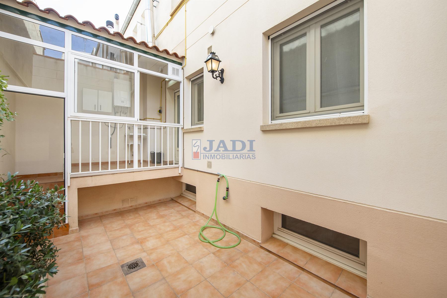 Venta de casa en Valdepeñas