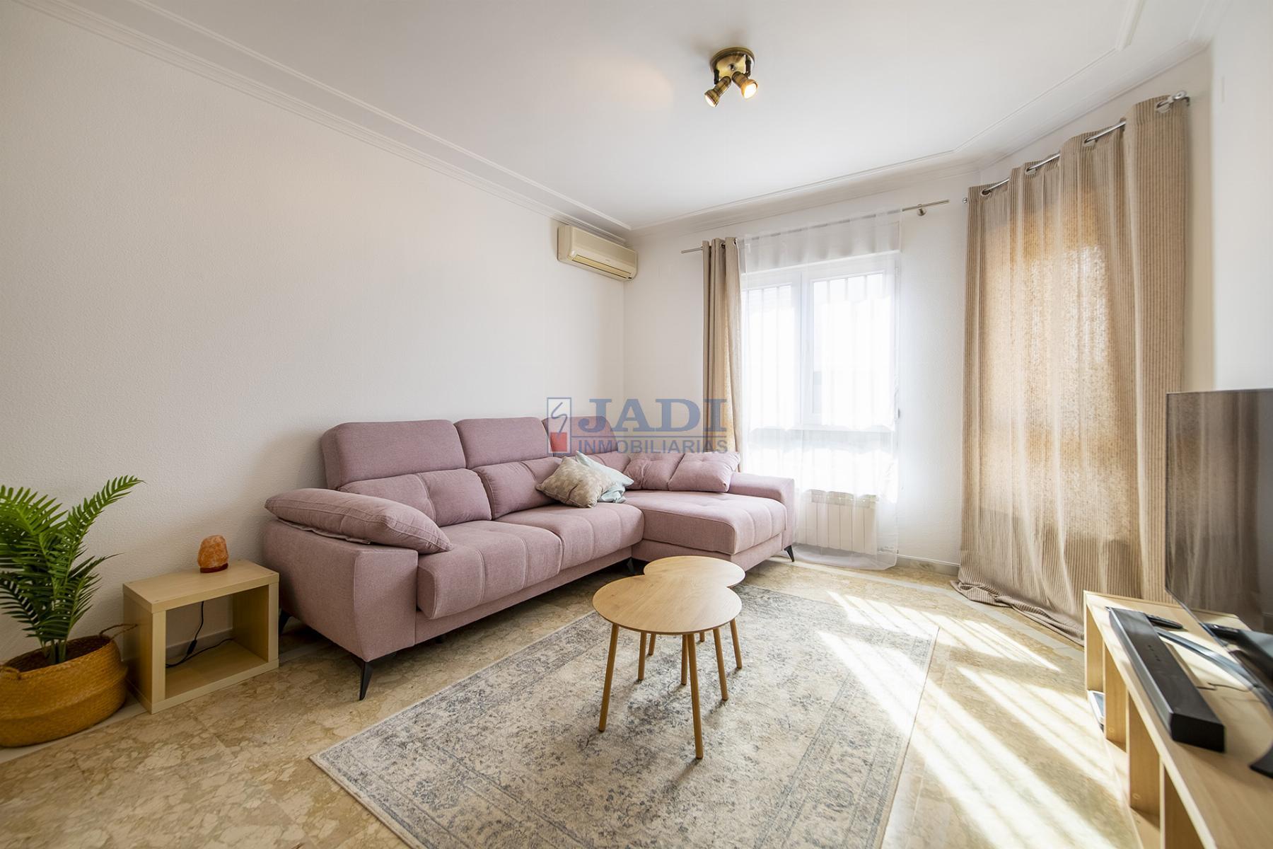 Venta de casa en Valdepeñas