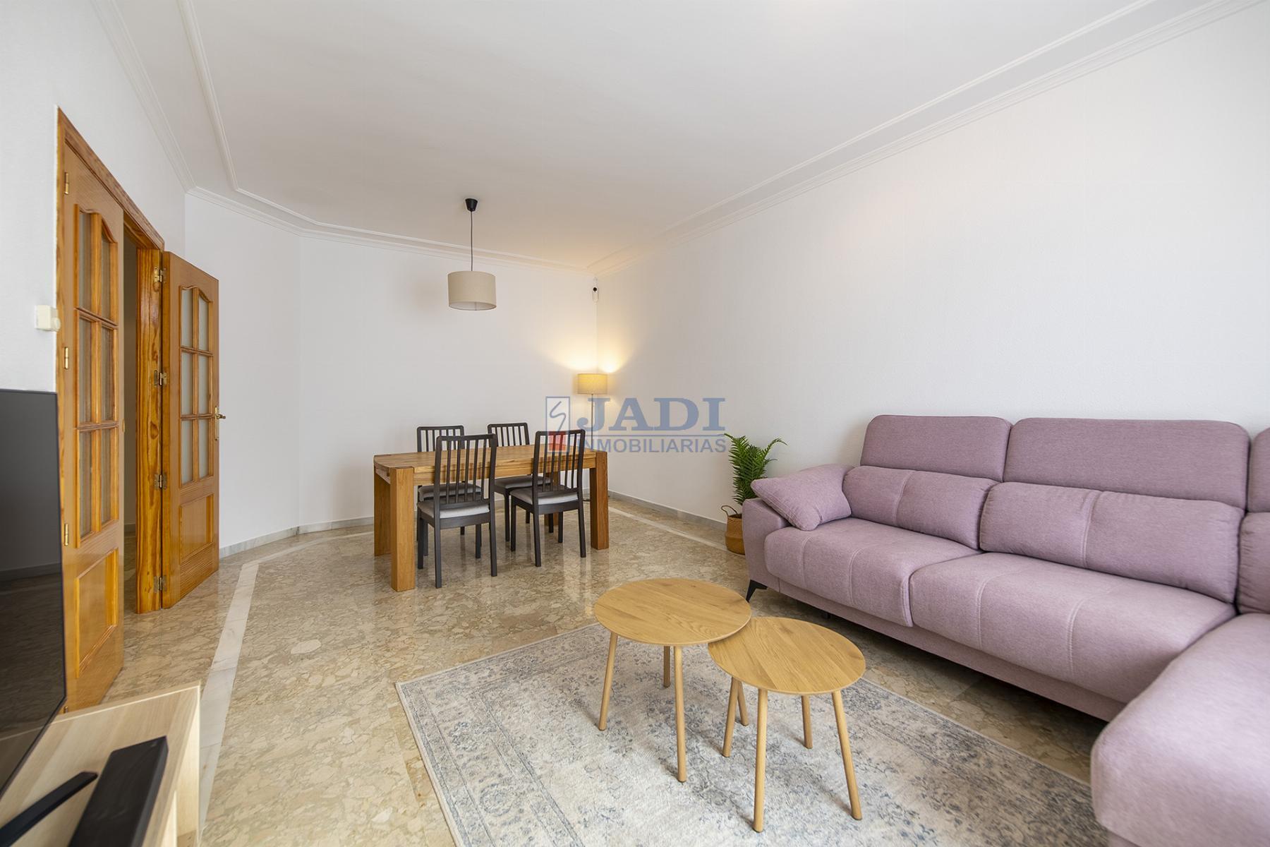 Venta de casa en Valdepeñas