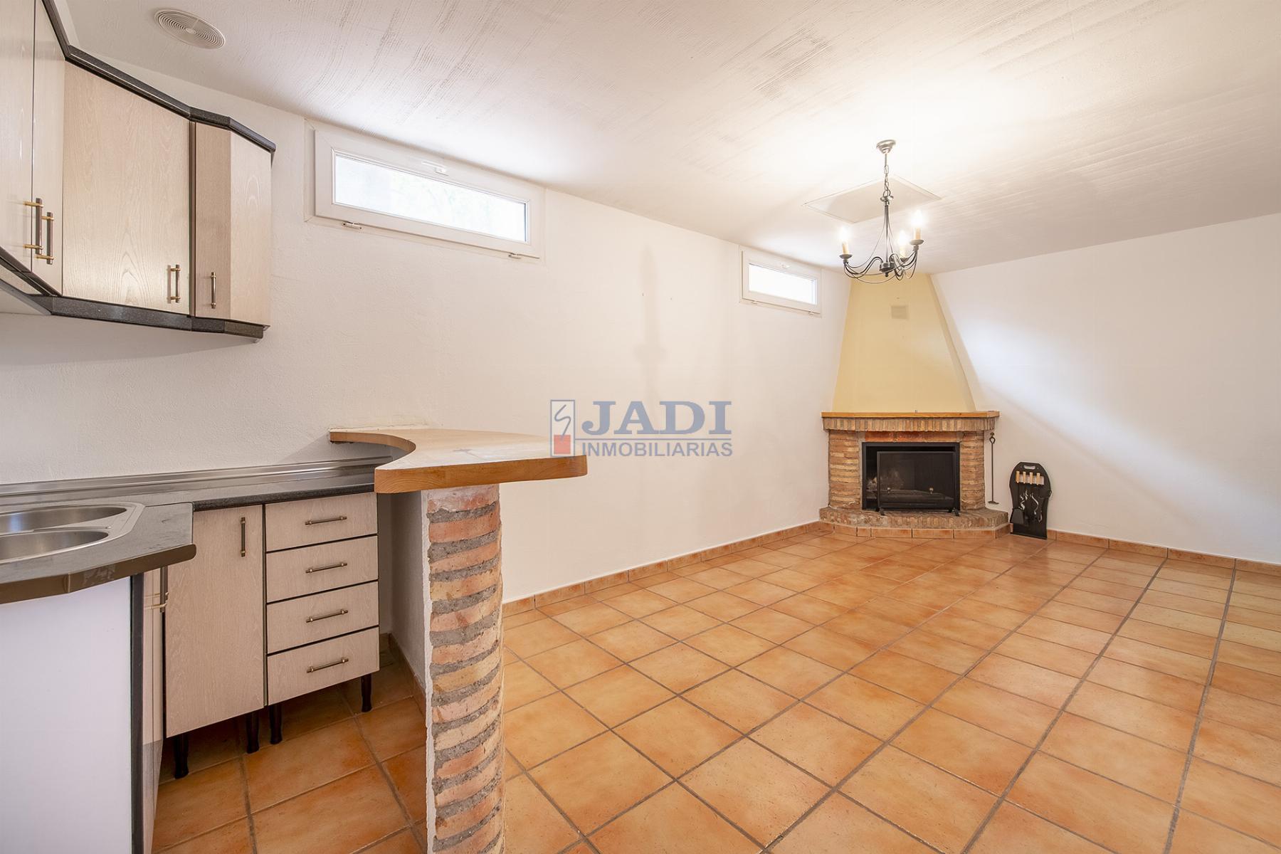 Venta de casa en Valdepeñas