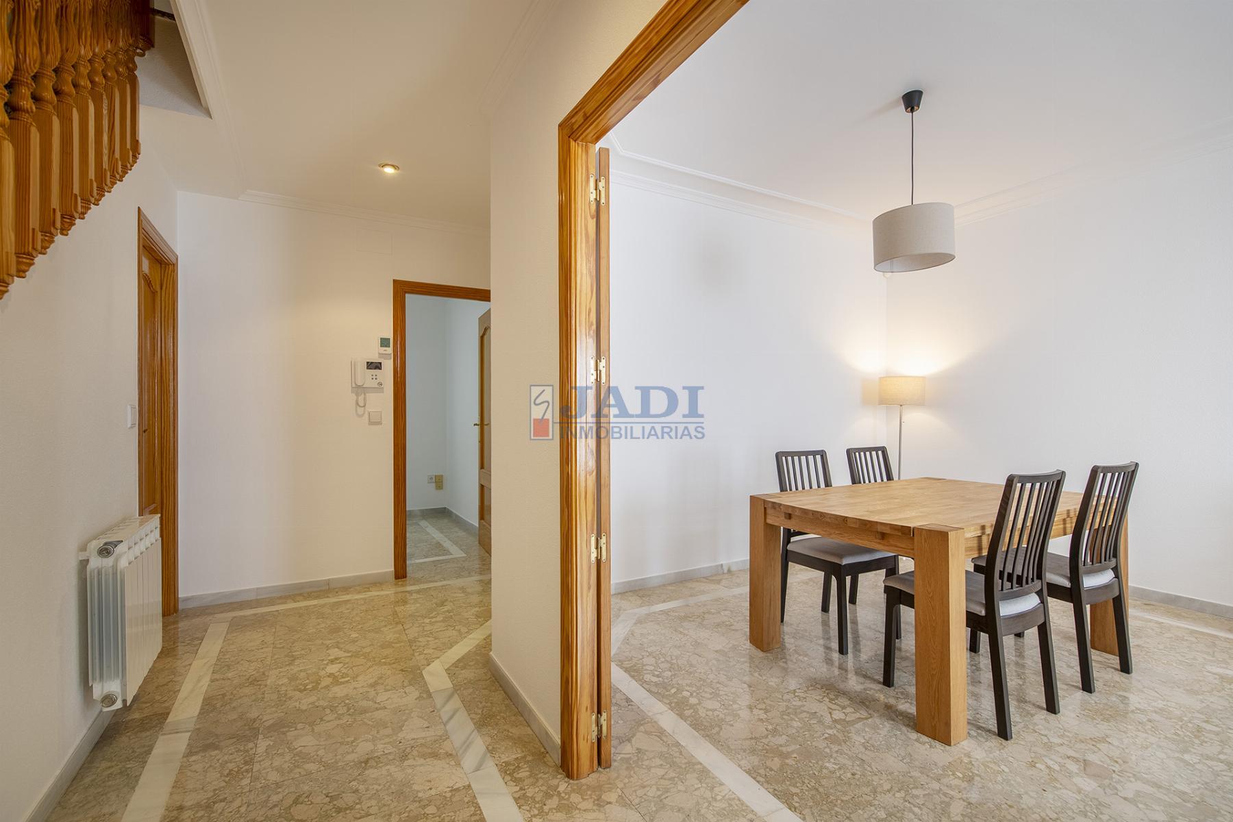 Alquiler de casa en Valdepeñas