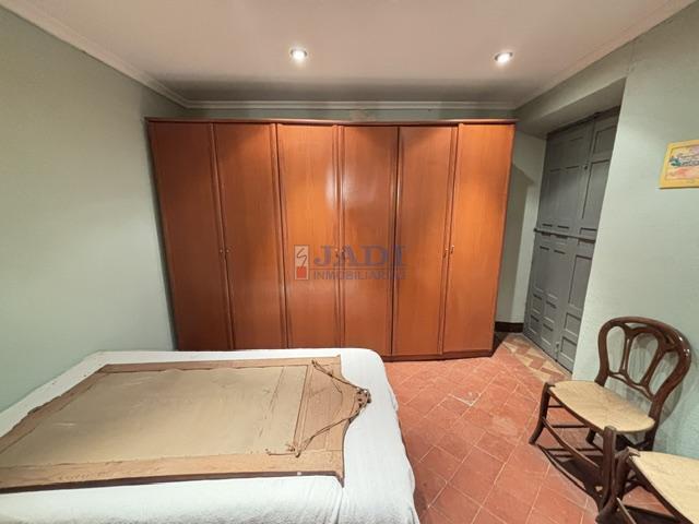 Venta de casa en Valdepeñas
