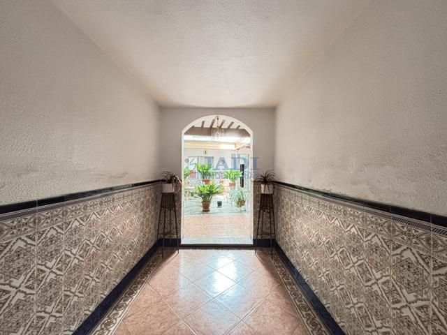 Venta de casa en Valdepeñas
