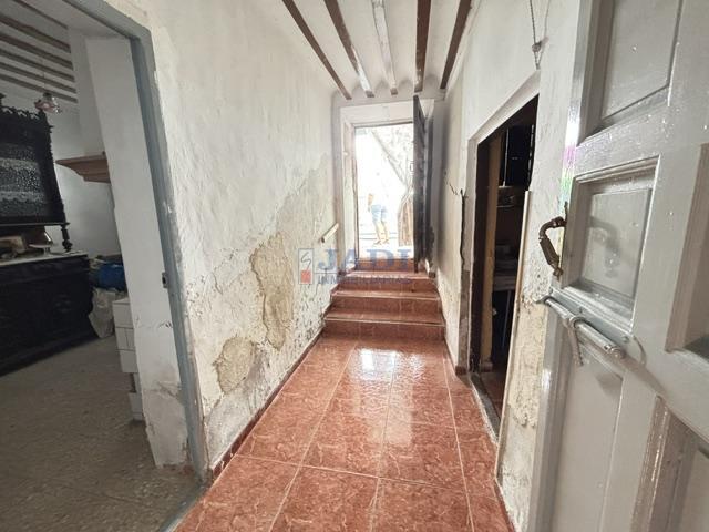 Venta de casa en Valdepeñas