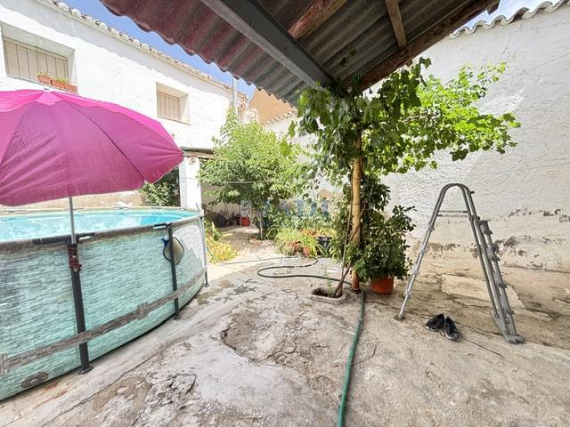 Venta de casa en Valdepeñas