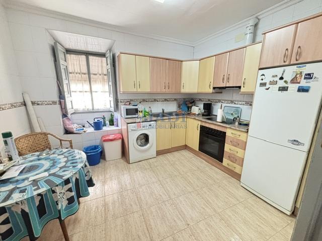 Venta de casa en Valdepeñas